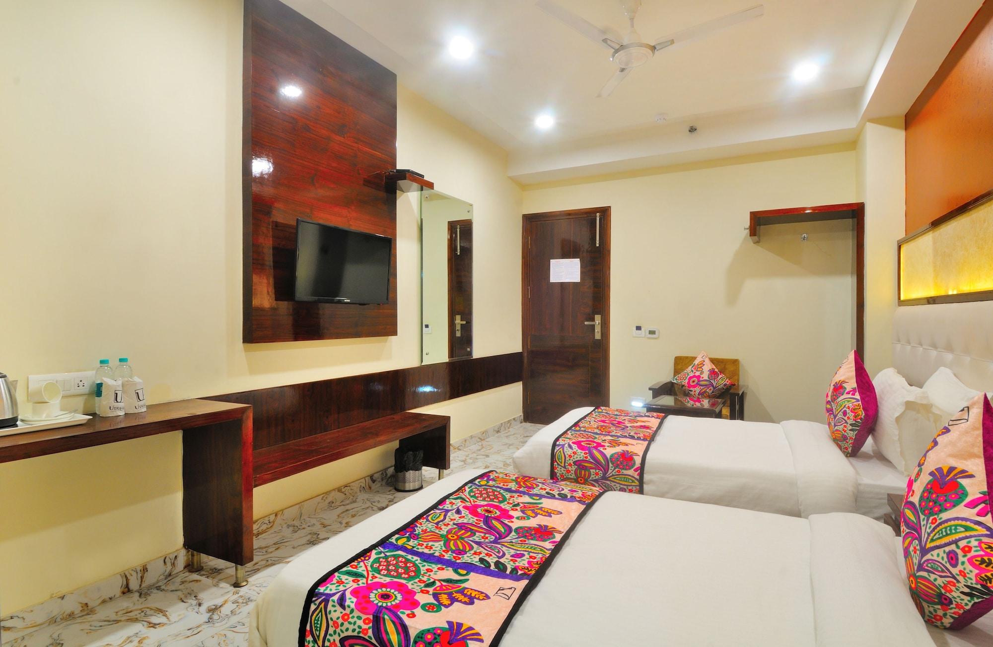 Staybook-Jyoti Mahal A Heritage Hotel Нью-Дели Экстерьер фото