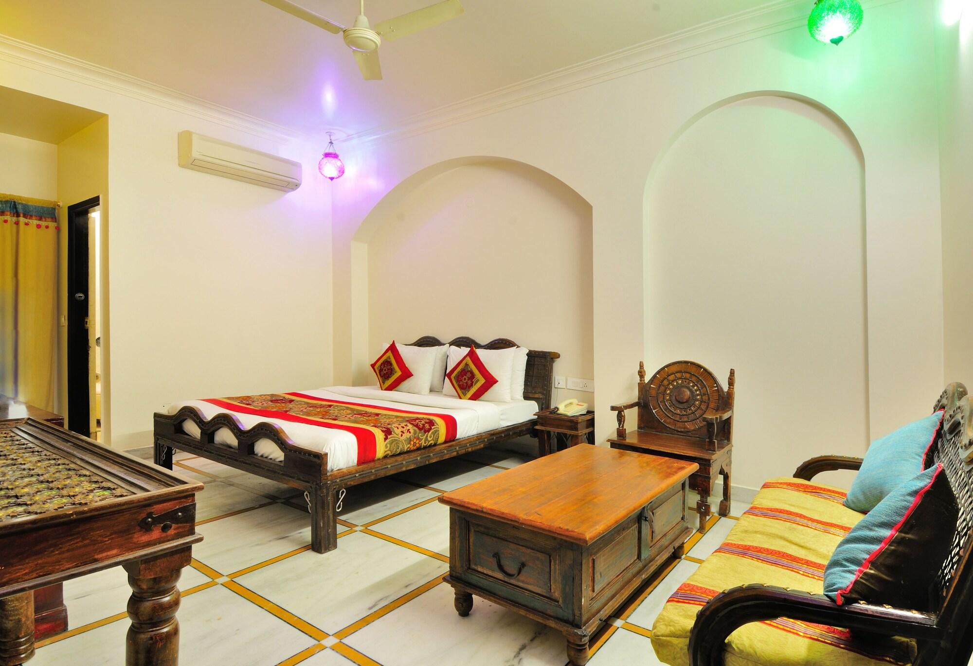 Staybook-Jyoti Mahal A Heritage Hotel Нью-Дели Экстерьер фото