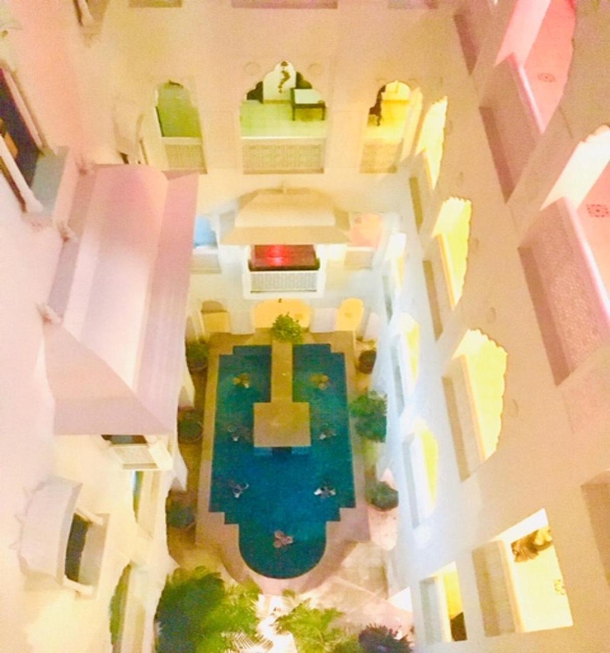 Staybook-Jyoti Mahal A Heritage Hotel Нью-Дели Экстерьер фото
